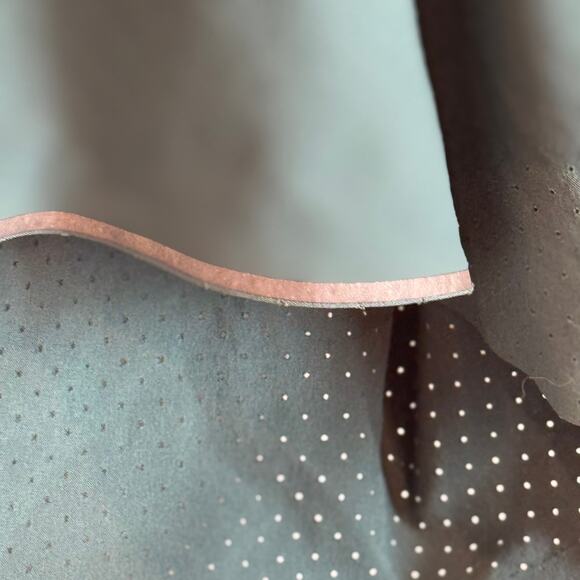 Lululemon Running Shorts Teal Perforated Zip Pocket Mens Size Small Running Gym - Picture 14 of 16